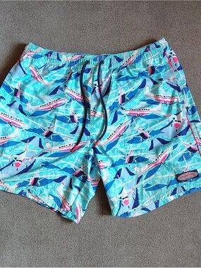 Vineyard Vines Mens Chappy Swim Trunks L Blue Pink AOP Airplanes Lined
